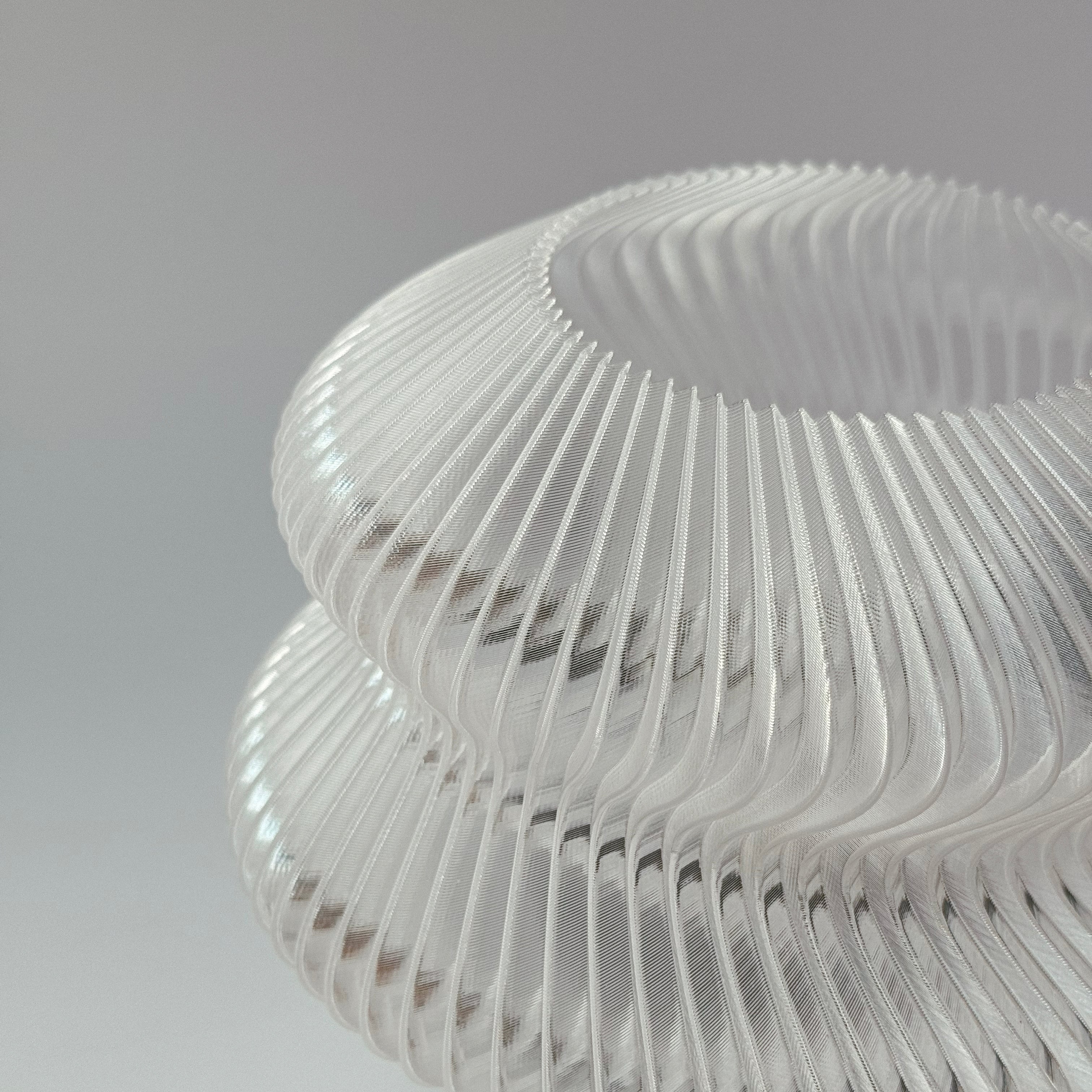 R:4 NAUTILUS LAMP