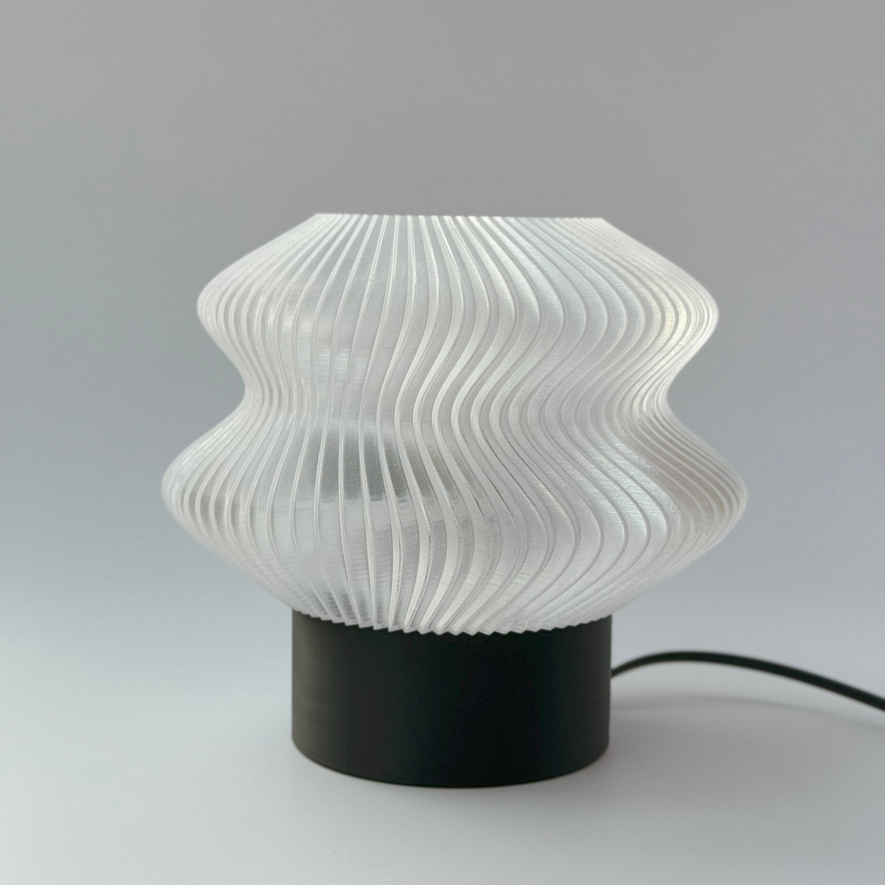 R:4 NAUTILUS LAMP
