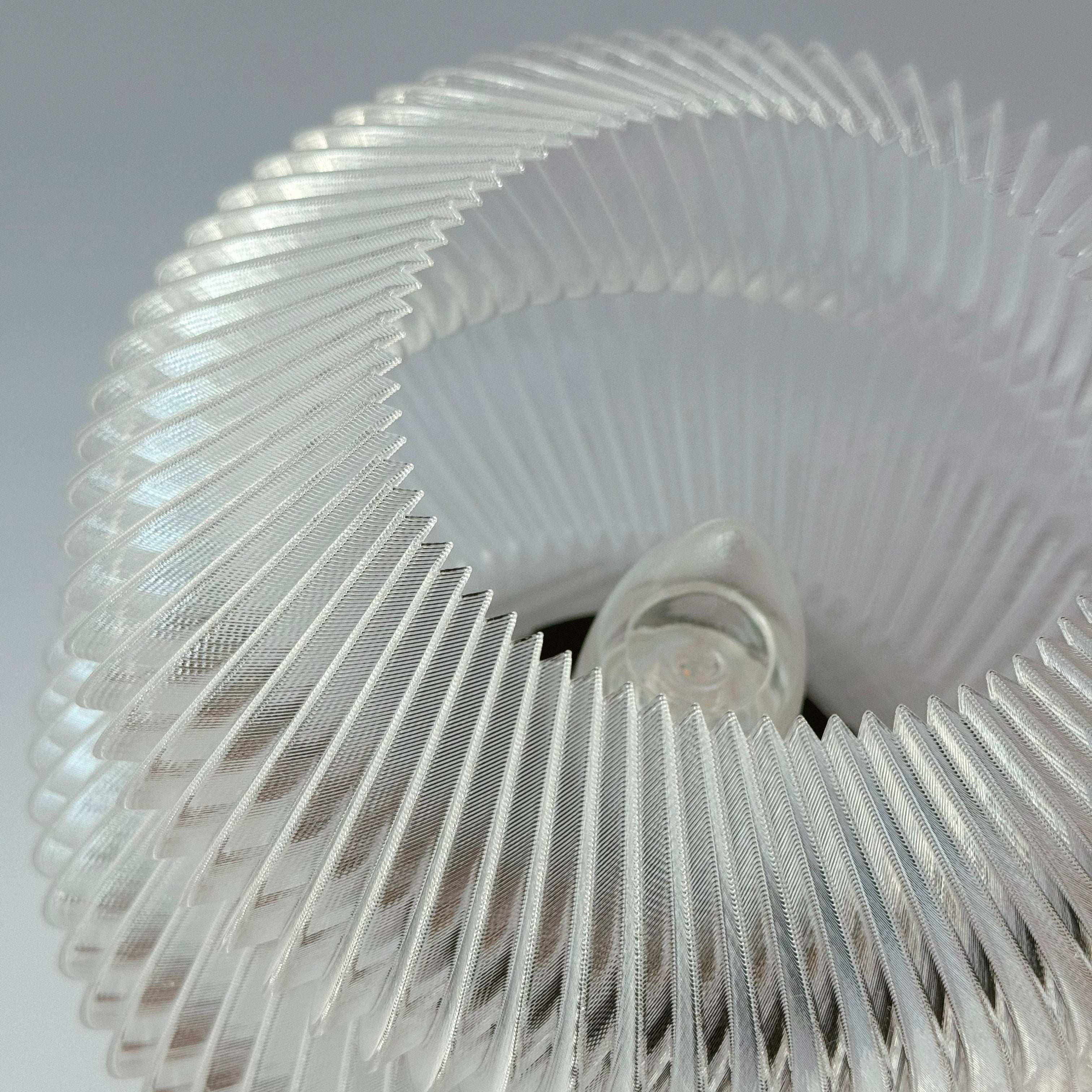 R:4 NAUTILUS LAMP