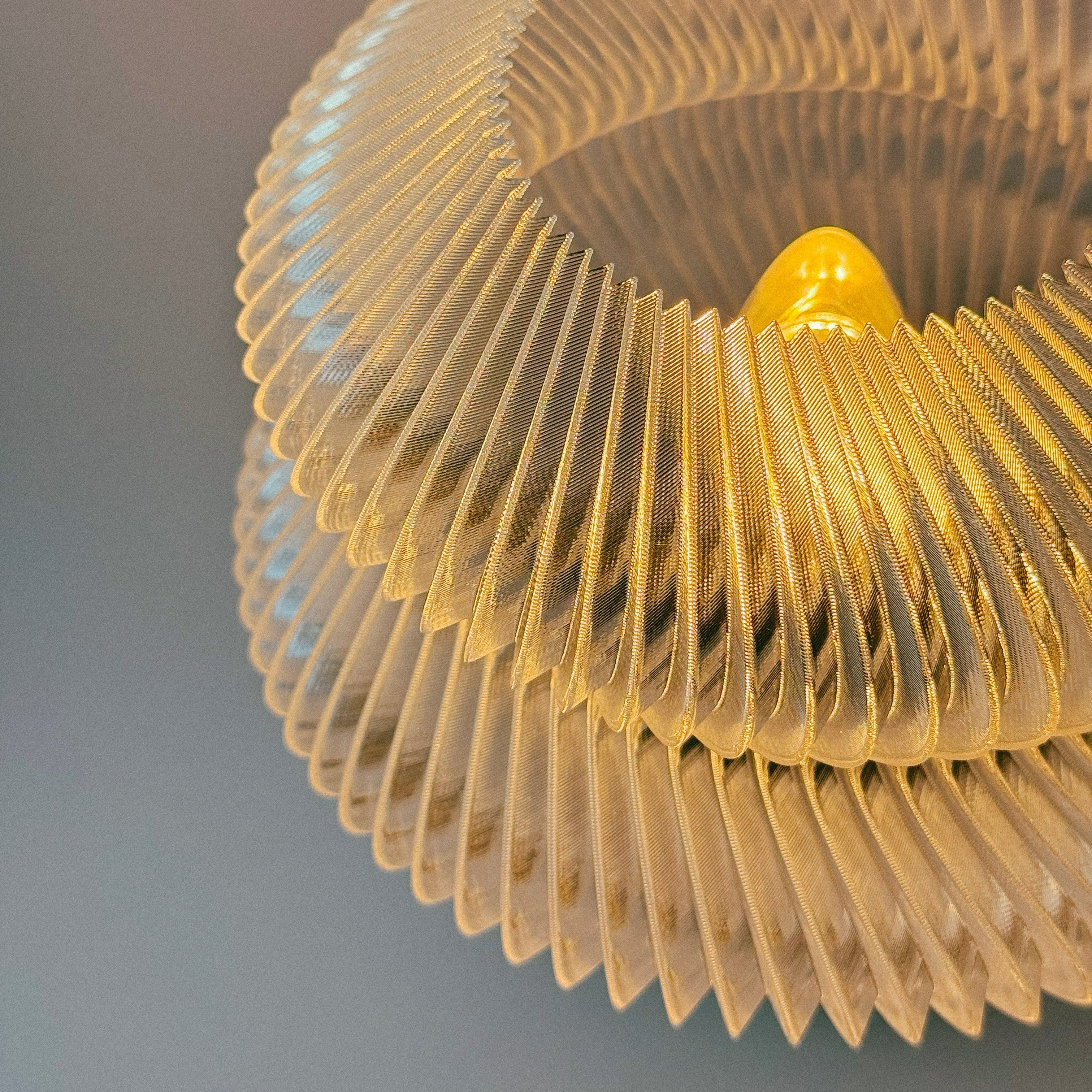 R:4 NAUTILUS LAMP